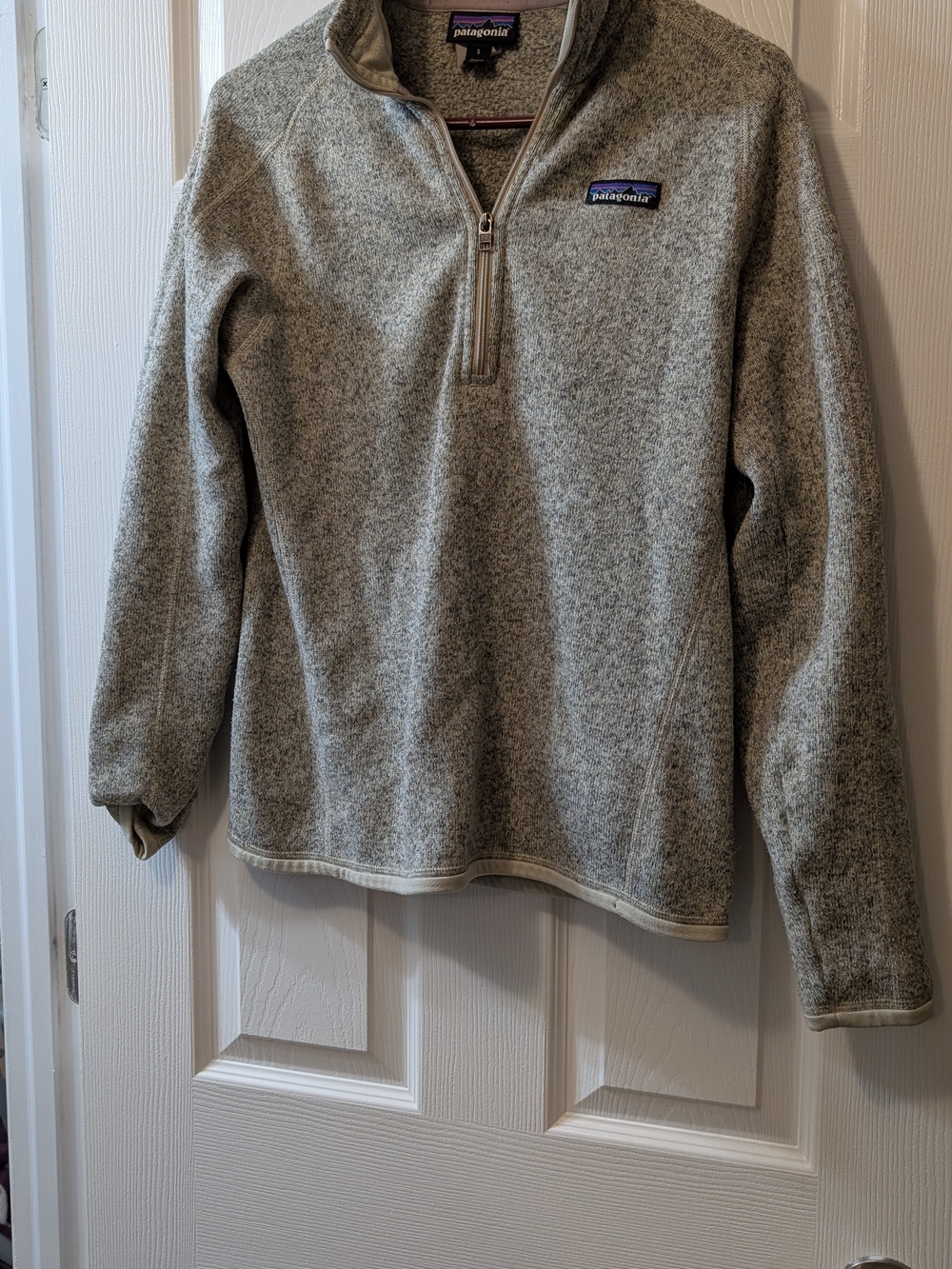 Patagonia Women's Heather Grey Quarter-Zip Fleece Pullover